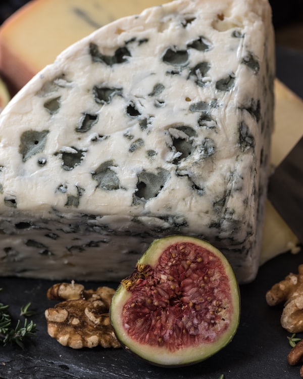 A cheese board on a guest’s gift list